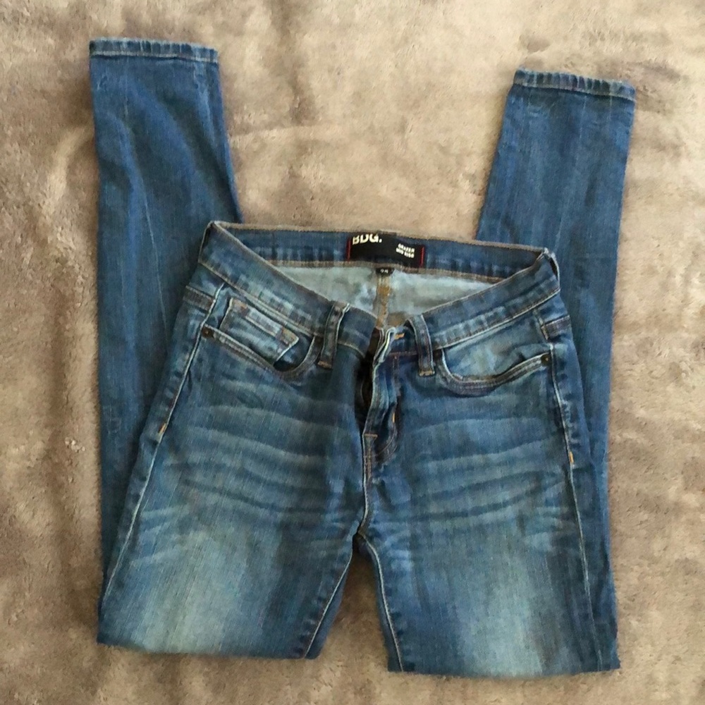 BDG Low Rise Skinny Jeans Medium Wash 25